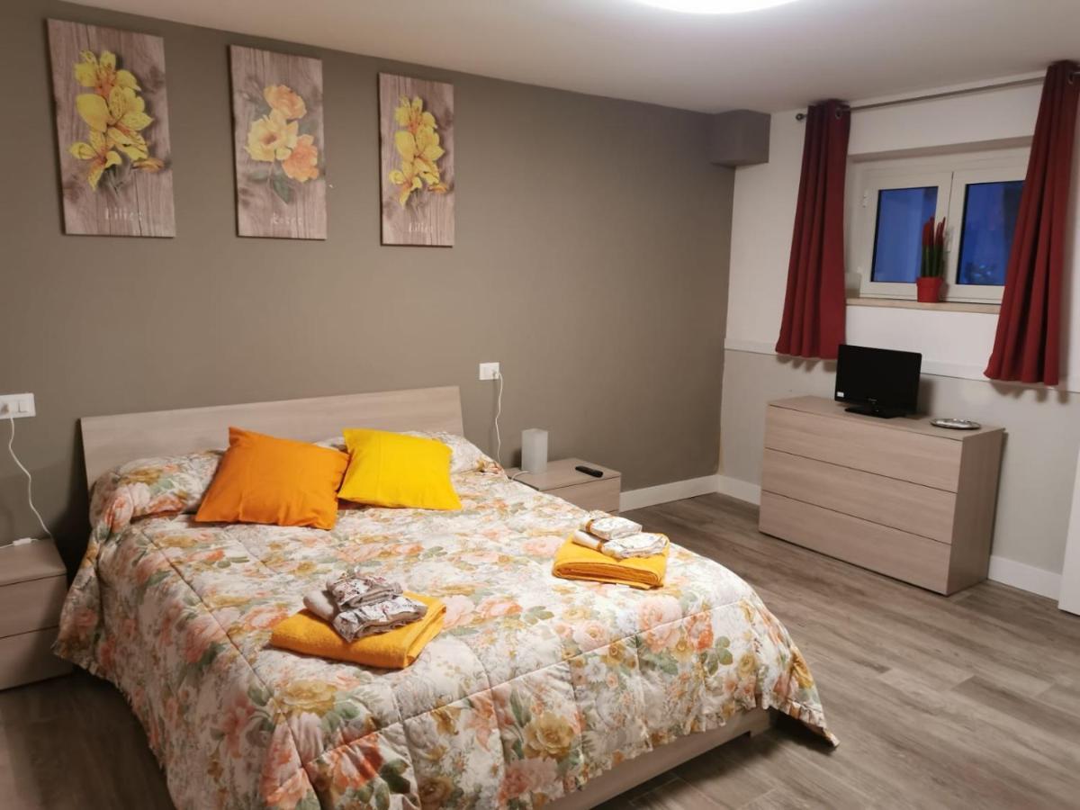 La Casa Di Domitilla Л'Акуила Экстерьер фото